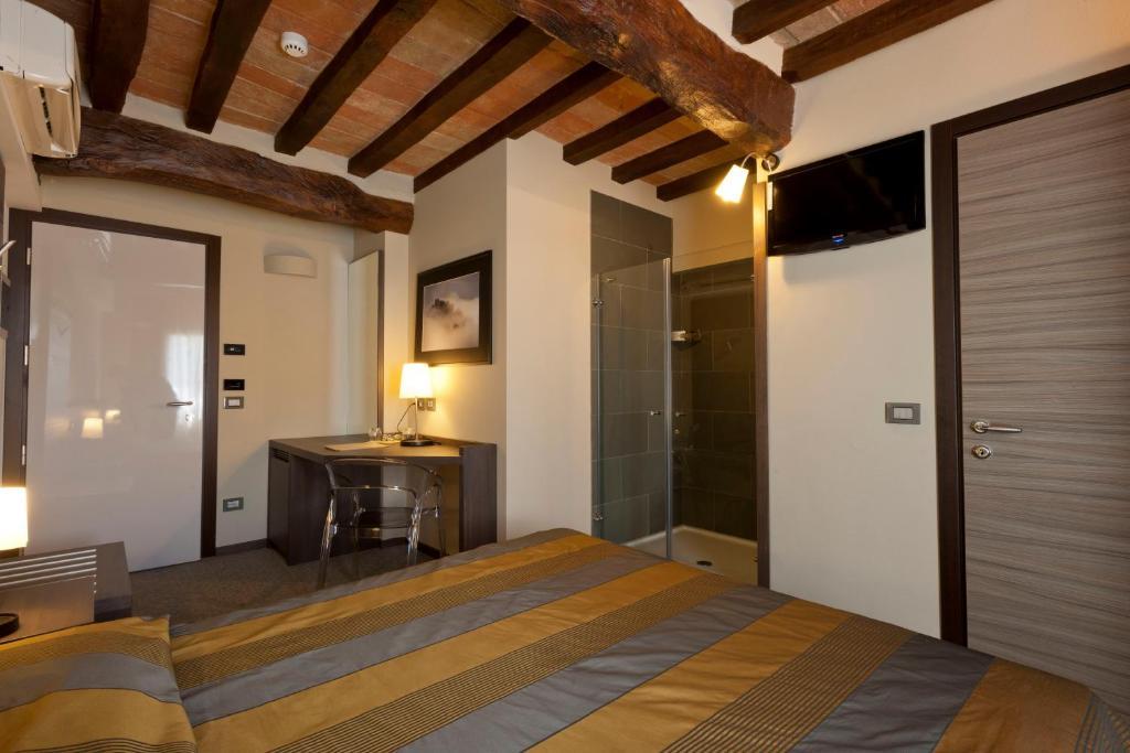 Locanda Sant'Ambrogio Rivalta  Phòng bức ảnh